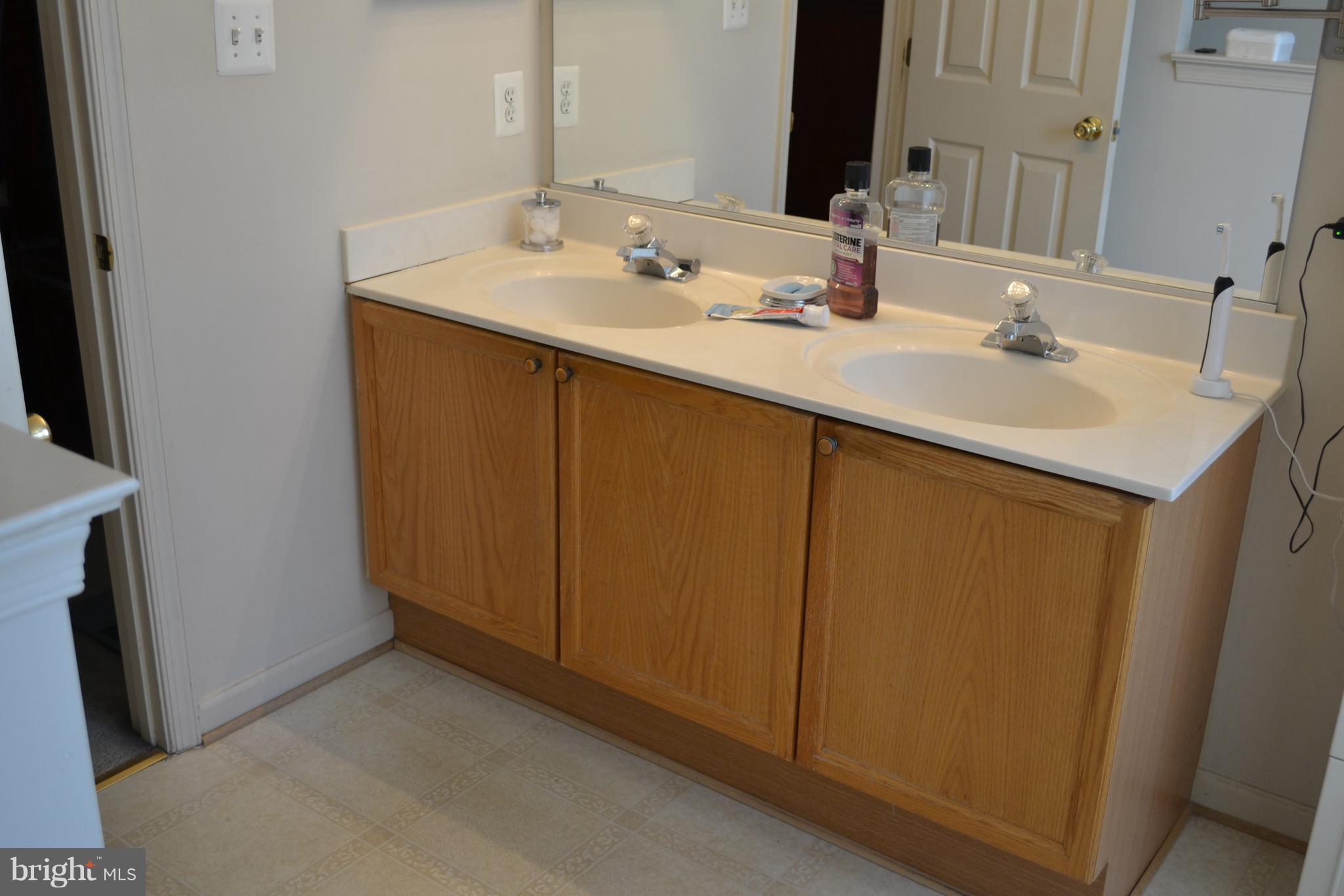6905 Richardson Road Baltimore, MD 21207 - Photo 19 of 30 Bedroom (Master)