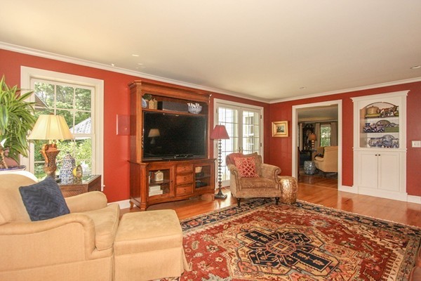 215 Ellington Road Longmeadow, MA 01106 - Photo 7 of 30 Gallery Image 7