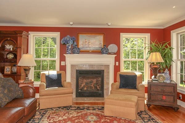 215 Ellington Road Longmeadow, MA 01106 - Photo 8 of 30 Gallery Image 8