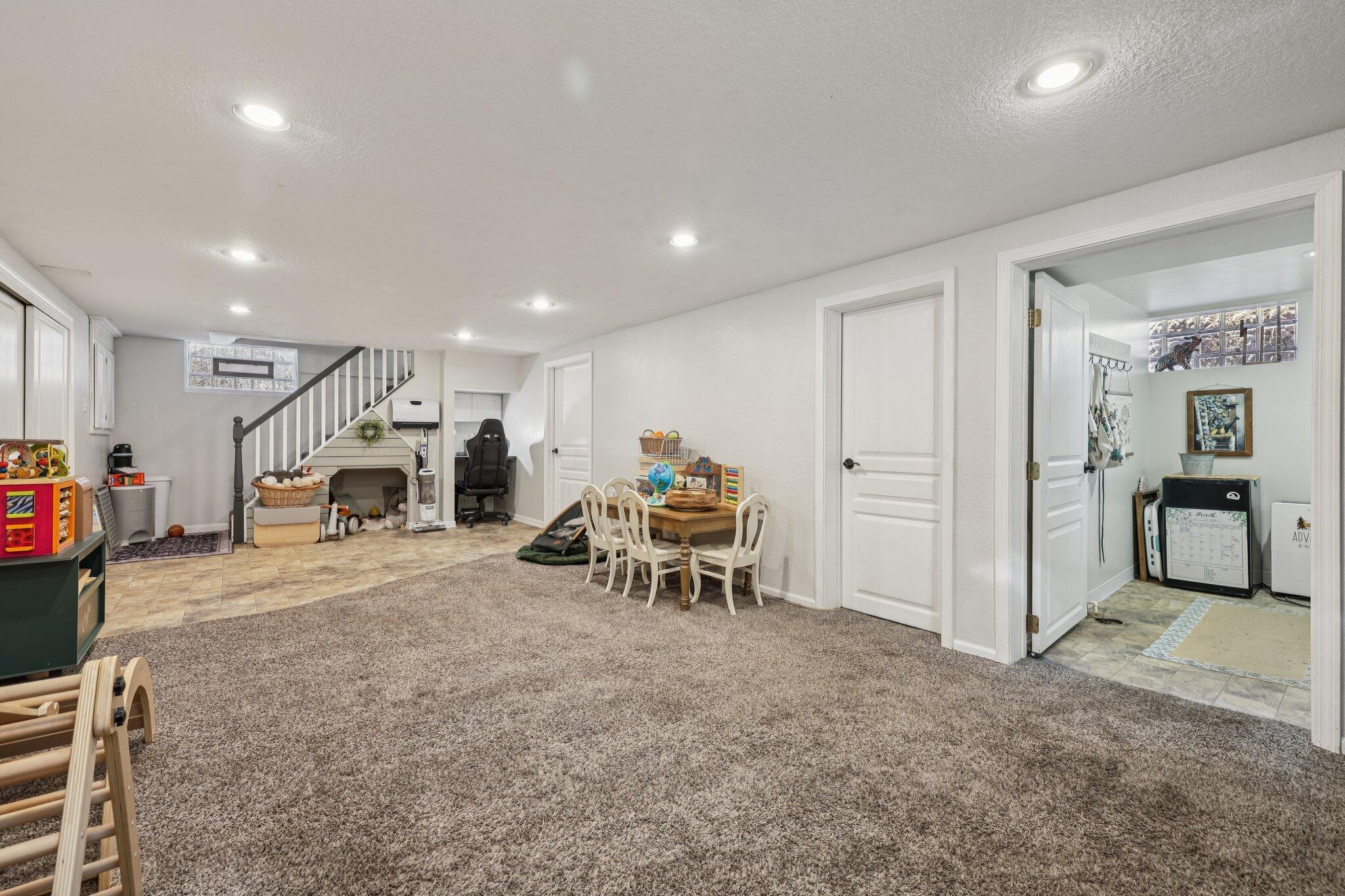 13008 West Meadow Lane New Berlin, WI 53151 - Photo 19 of 37 Rec Room