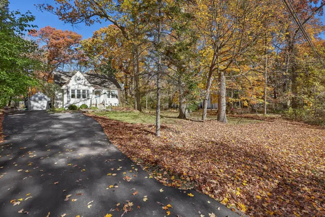 $367,000 | 13008 West Meadow Lane, New Berlin, WI 53151