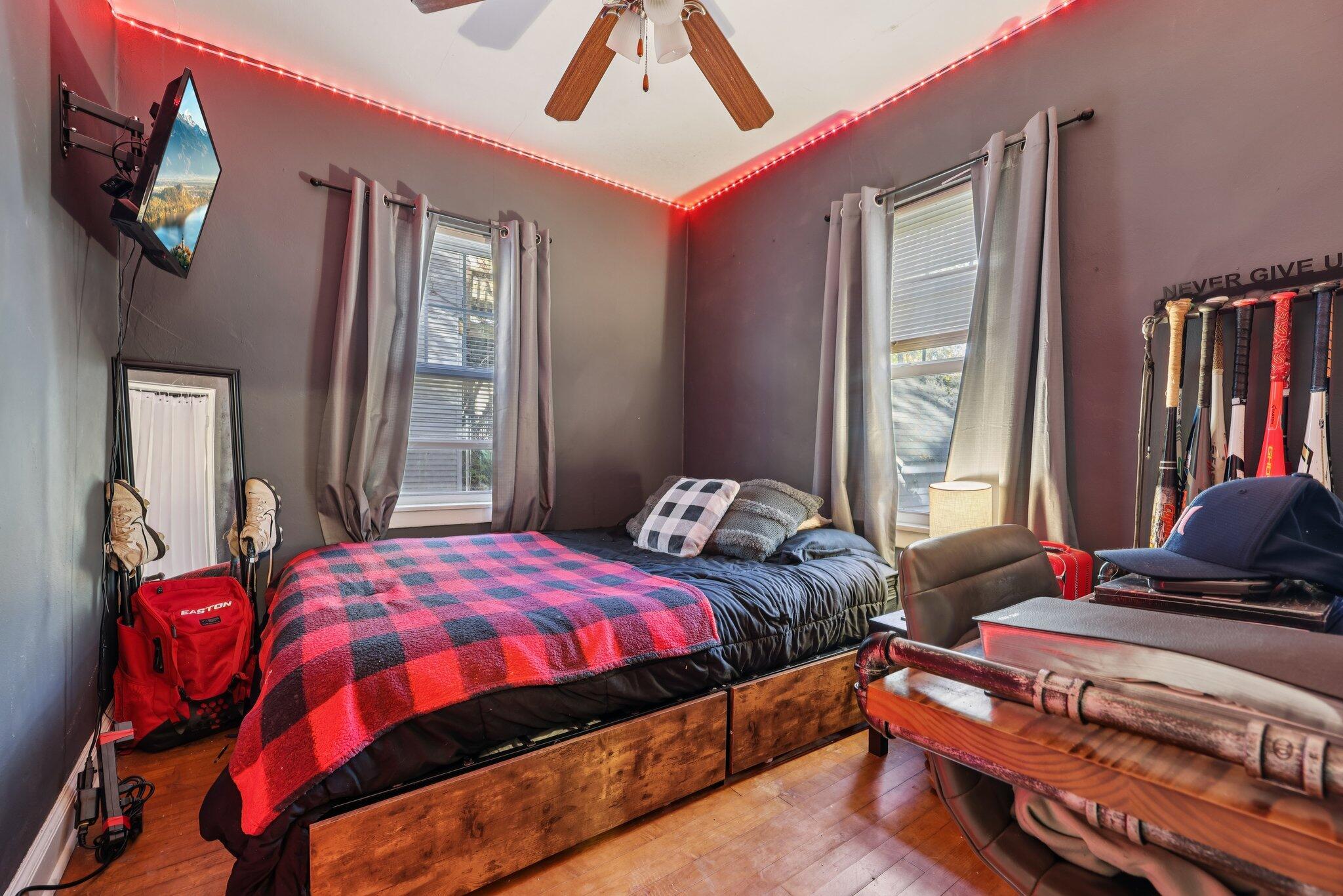 13008 West Meadow Lane New Berlin, WI 53151 - Photo 9 of 37 Bedroom 2