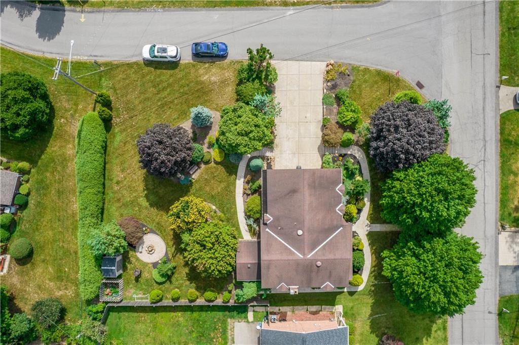 170 North Jamestown Road Coraopolis, PA 15108 - Photo 23 of 25 Gallery Image 23