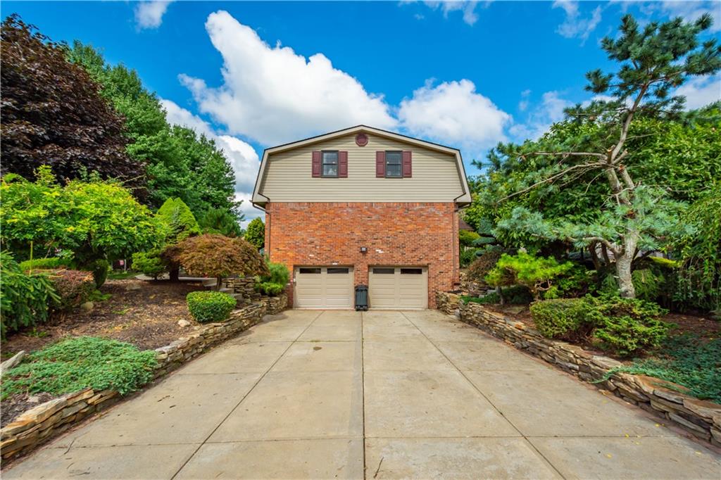 170 North Jamestown Road Coraopolis, PA 15108 - Photo 25 of 25 Gallery Image 25