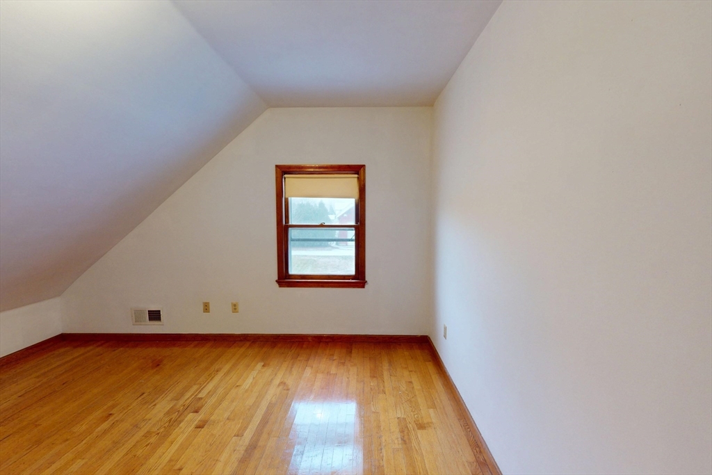 10 Depot Road Leverett, MA 01054 - Photo 19 of 36