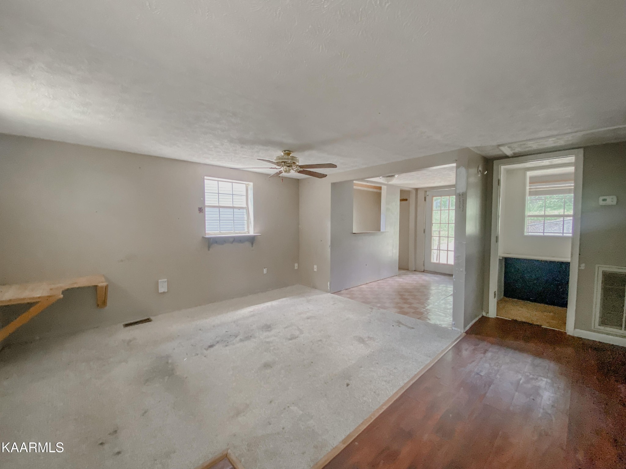 122 Wainwright Road Oak Ridge, TN 37830 - Photo 8 of 23 Gallery Image 8