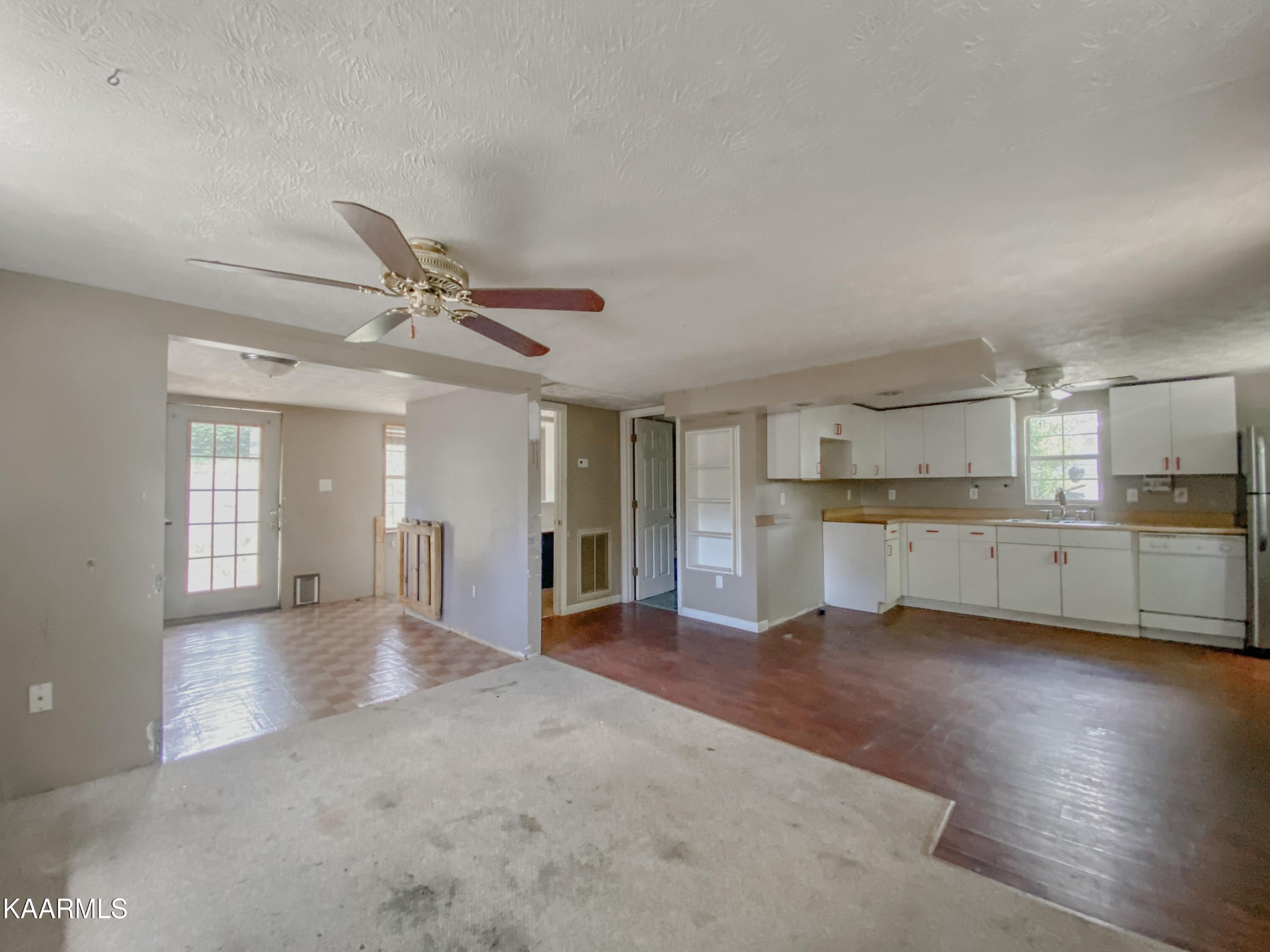 122 Wainwright Road Oak Ridge, TN 37830 - Photo 9 of 23 Gallery Image 9