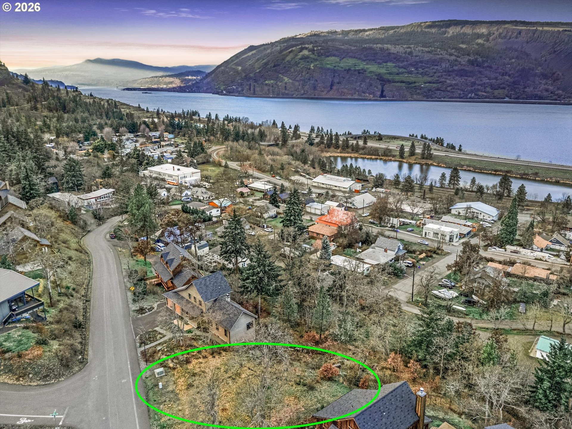 895 Fifth Avenue Mosier, OR 97040 - Photo 11 of 41 Gallery Image 11