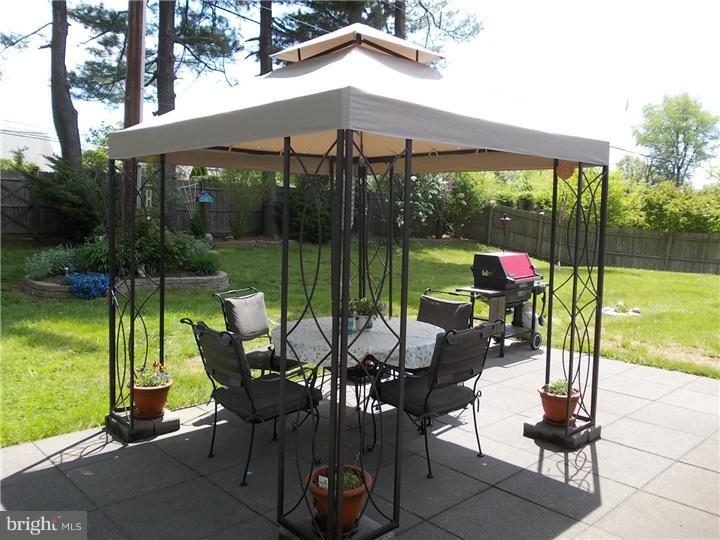 66 Red Ridge Road Levittown, PA 19056 - Photo 24 of 25 Patio