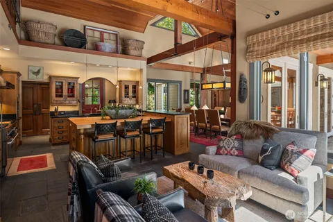 $5,950,000 | 20530 Southeast 19th Street, Sammamish, WA 98075
