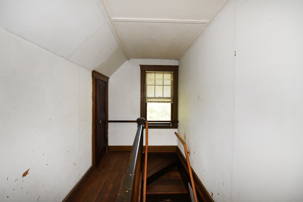 22 Intervale Road Weymouth, MA 02189 - Photo 10 of 19 Gallery Image 10