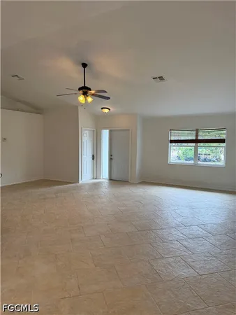 $2,850 | 1371 14th Avenue Northeast, Naples, FL 34120