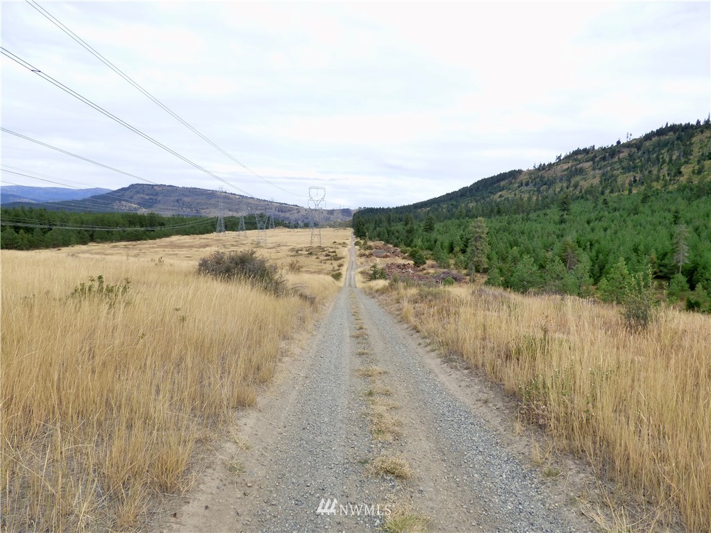 8430 Upper Peoh Point Road Cle Elum, WA 98922 - Photo 10 of 12 Gallery Image 10