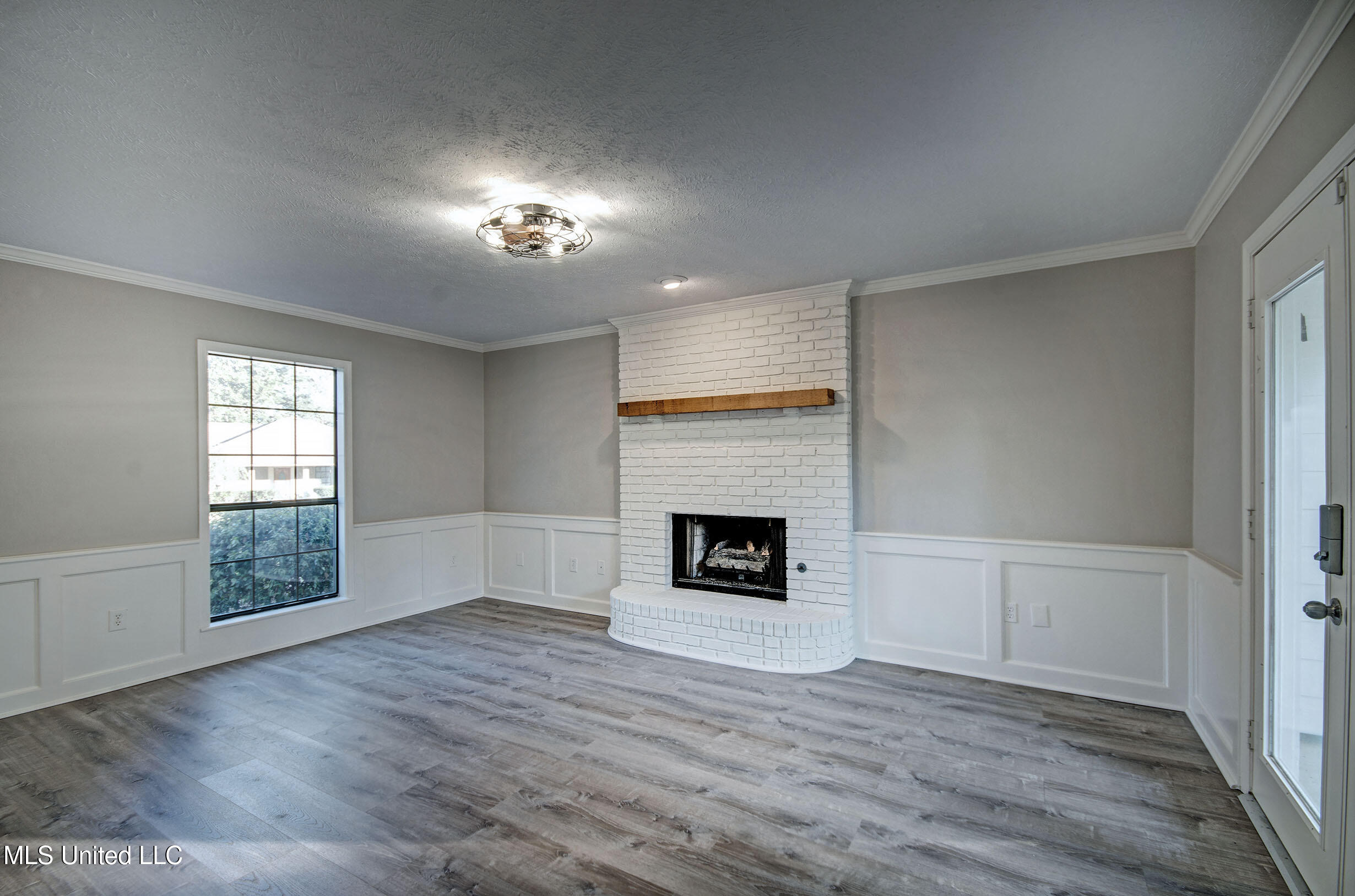 75 Springview Drive Brandon, MS 39042 - Photo 15 of 27 IMGP9650_1_2