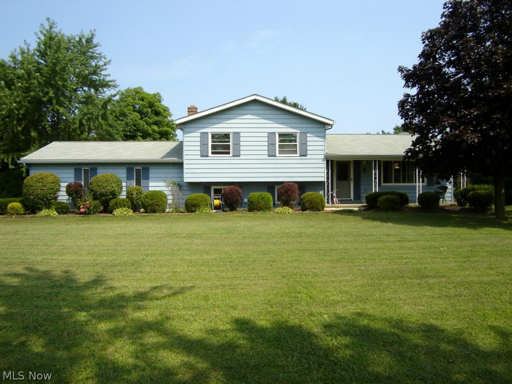 35570 Neff Road Grafton, OH 44044 - Photo 1 of 10 Gallery Image 1