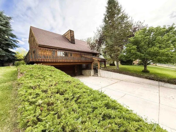 $404,000 | 137 Pinyon Circle, Rangely, CO 81648