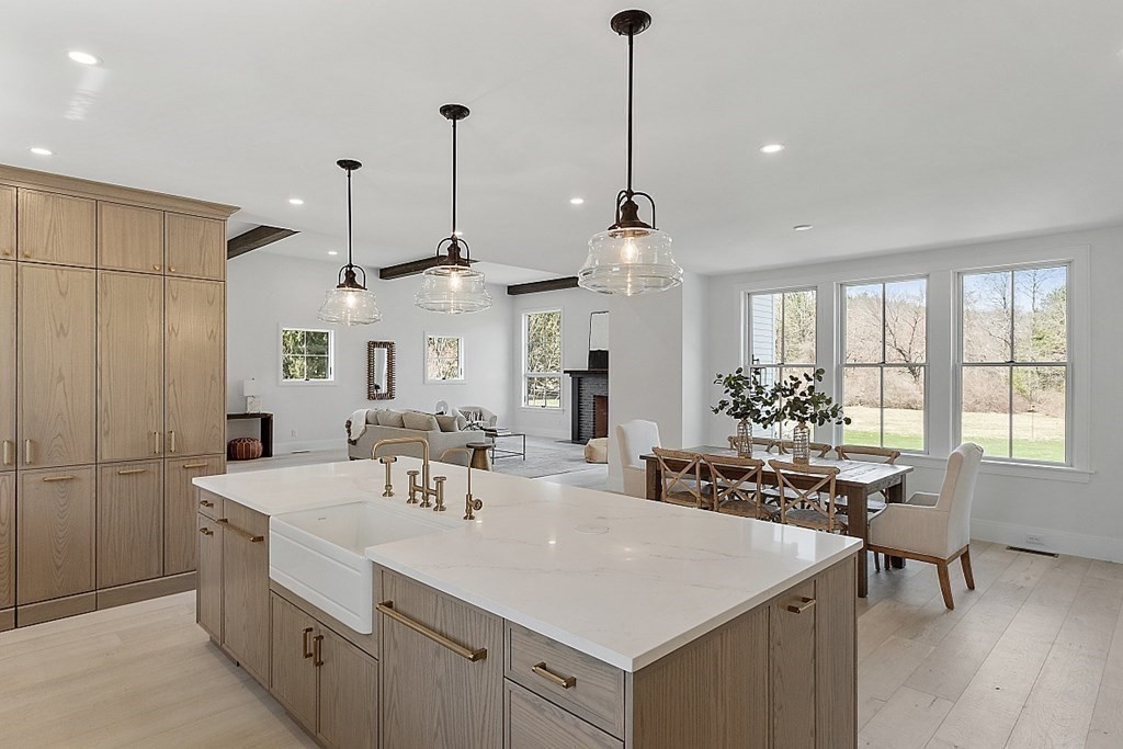 66 Spencer Brook Road Concord, MA 01742 - Photo 11 of 37