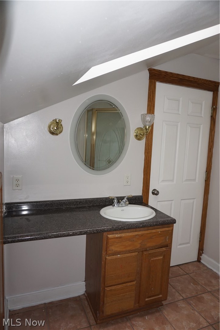 6115 Stanbury Road Parma, OH 44129 - Photo 25 of 35