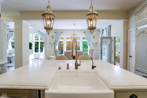 $1,199,000 | 4243 Heyward Lane, Indianapolis, IN 46250