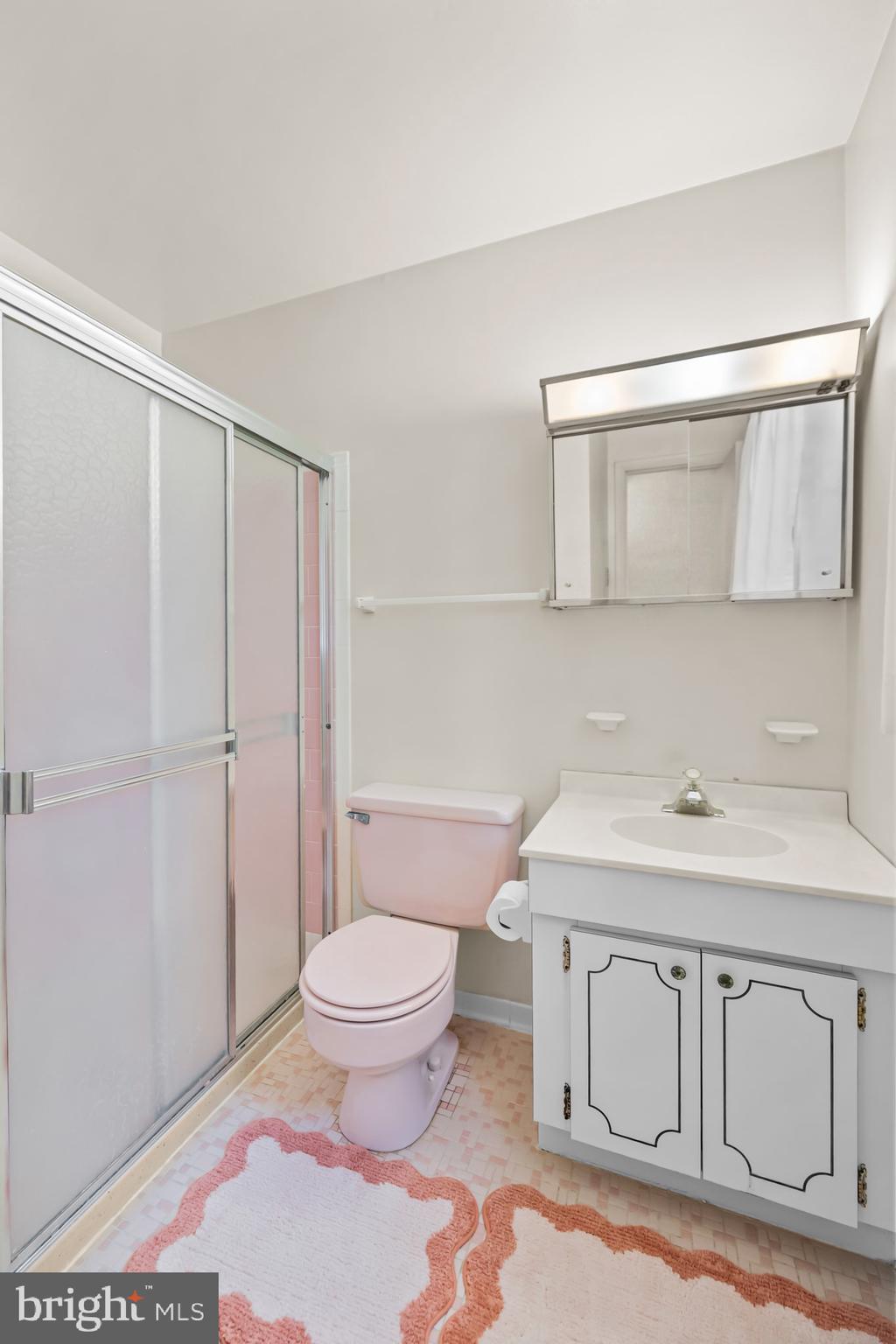 6914 Hadlow Drive Springfield, VA 22152 - Photo 25 of 44