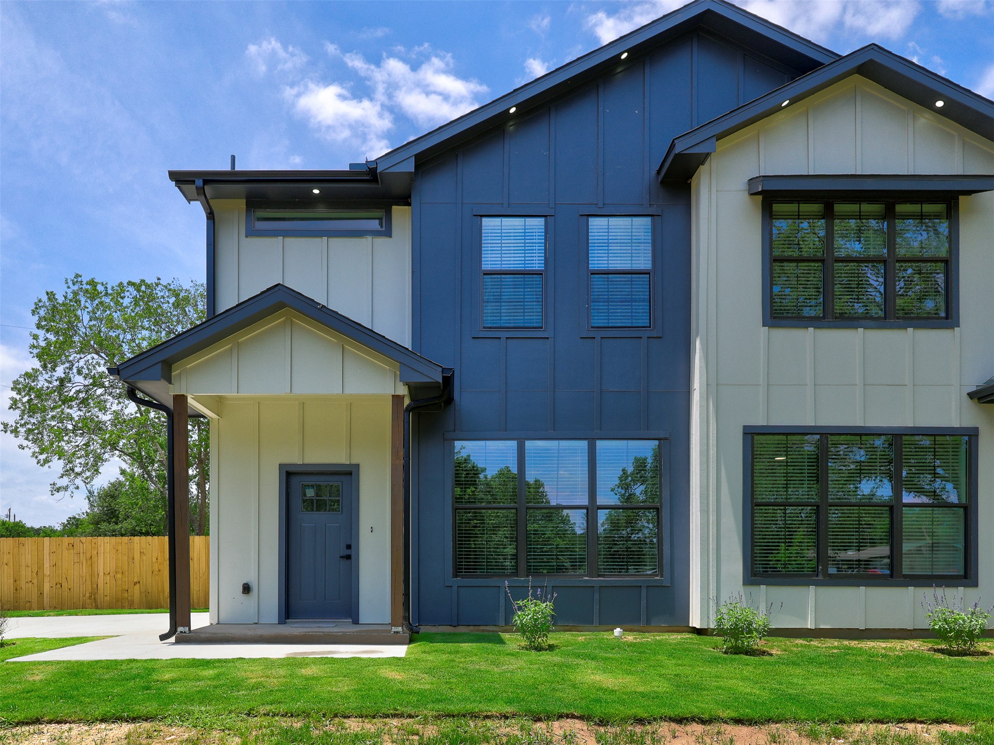 230 Brown Street, Unit A Elgin, TX 78621 - Photo 2 of 25