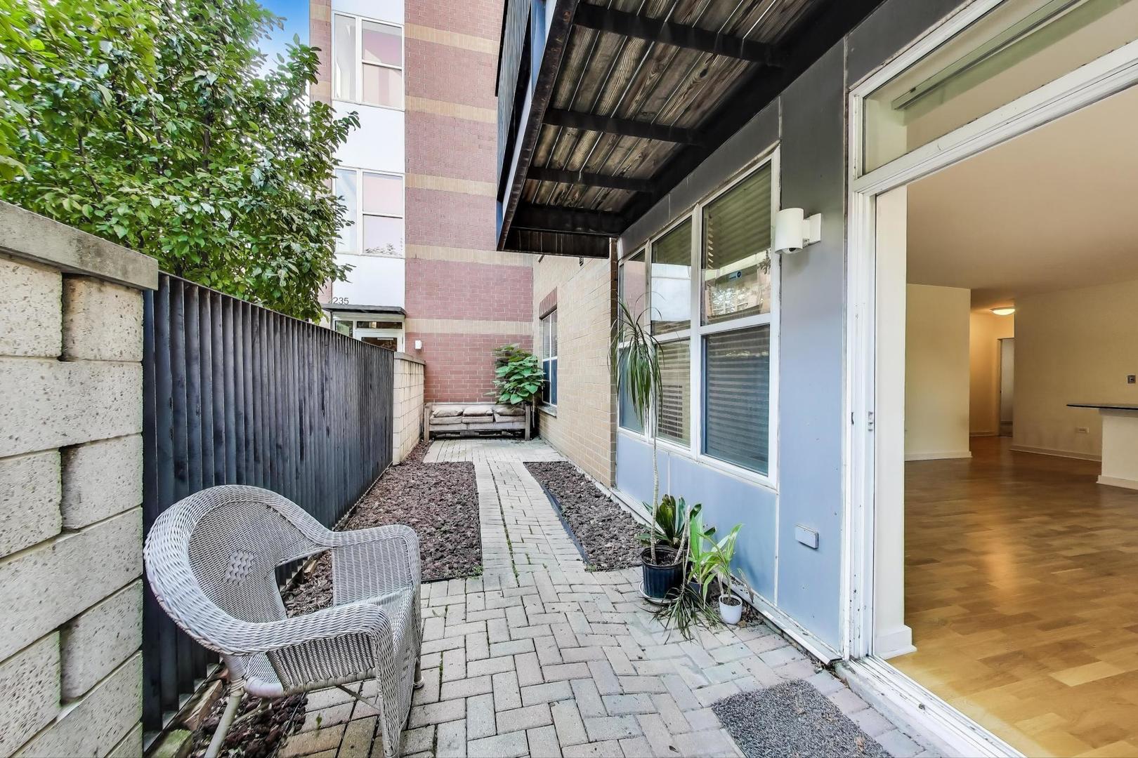 2235 West Maypole Avenue, Unit 101 Chicago, IL 60612 - Photo 18 of 19