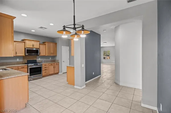 $2,250 | 6151 Moonlight Sonata Avenue, Las Vegas, NV 89122