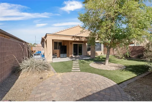 $2,250 | 6151 Moonlight Sonata Avenue, Las Vegas, NV 89122