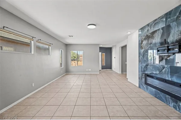$2,250 | 6151 Moonlight Sonata Avenue, Las Vegas, NV 89122