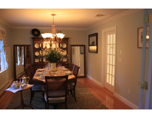 28 Manchaug Road Sutton, MA 01590 - Photo 12 of 29