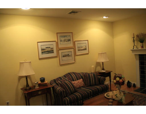 28 Manchaug Road Sutton, MA 01590 - Photo 14 of 29