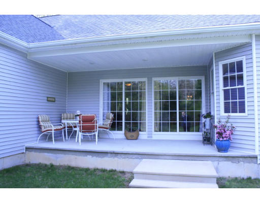 28 Manchaug Road Sutton, MA 01590 - Photo 26 of 29