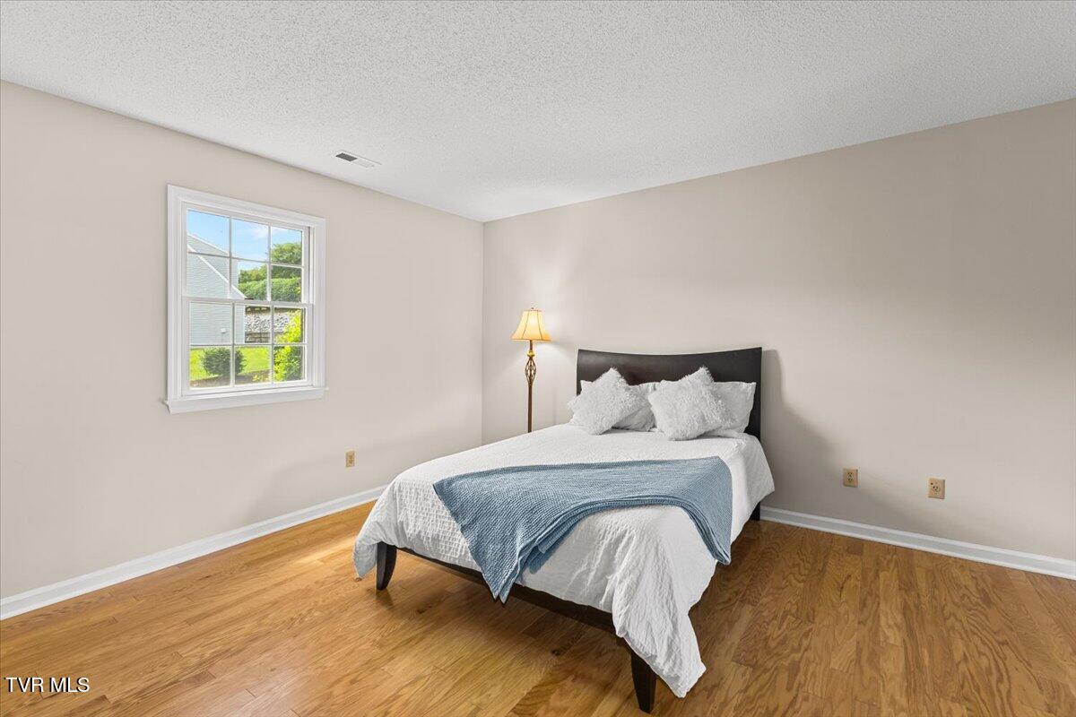 2700 Indian Ridge Road, Unit 12 Johnson City, TN 37604 - Photo 9 of 16 07-128A6408