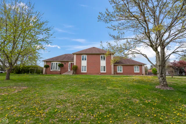 $399,900 | 8031 Edgewood Court, Plainfield, IN 46168