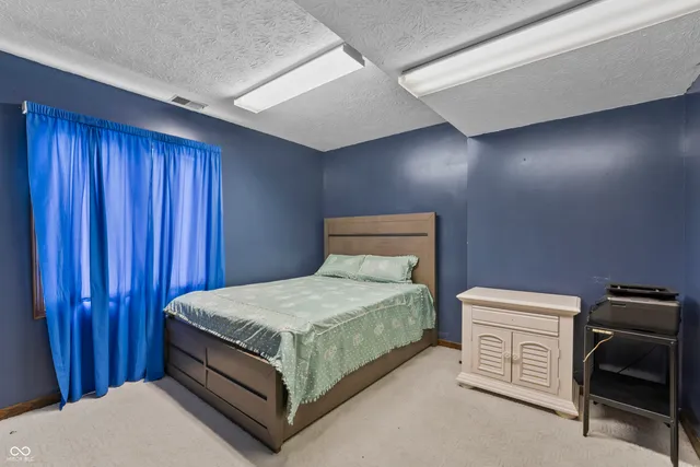 $399,900 | 8031 Edgewood Court, Plainfield, IN 46168