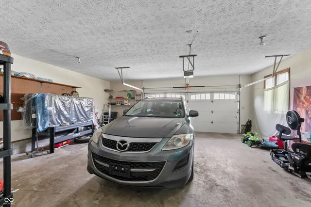 $399,900 | 8031 Edgewood Court, Plainfield, IN 46168