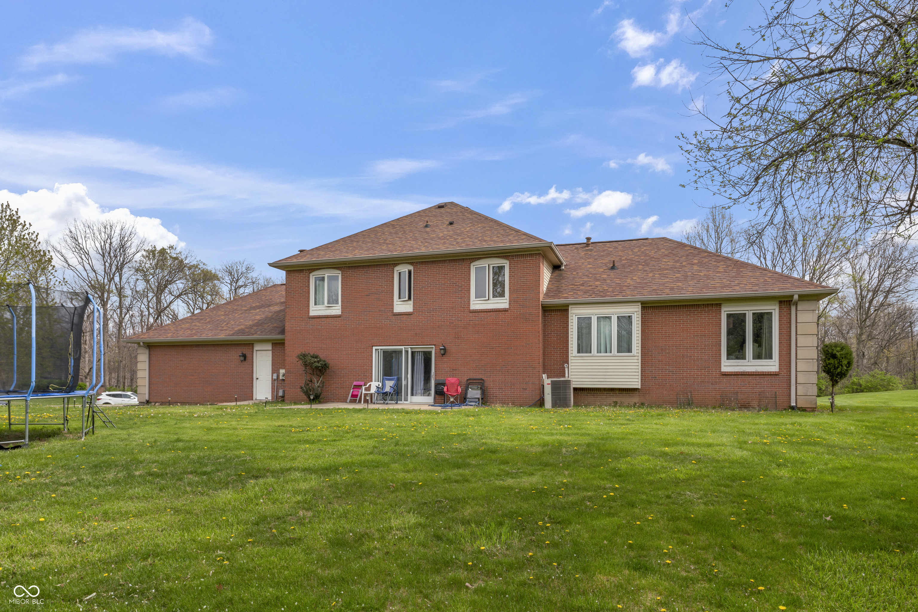 8031 Edgewood Court Plainfield, IN 46168 - Photo 3 of 27