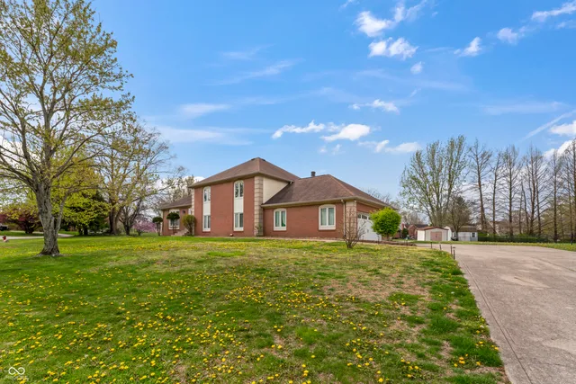 $399,900 | 8031 Edgewood Court, Plainfield, IN 46168