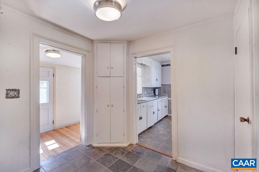 947 Zion Hill Road Keswick, VA 22947 - Photo 10 of 51 Gallery Image 10