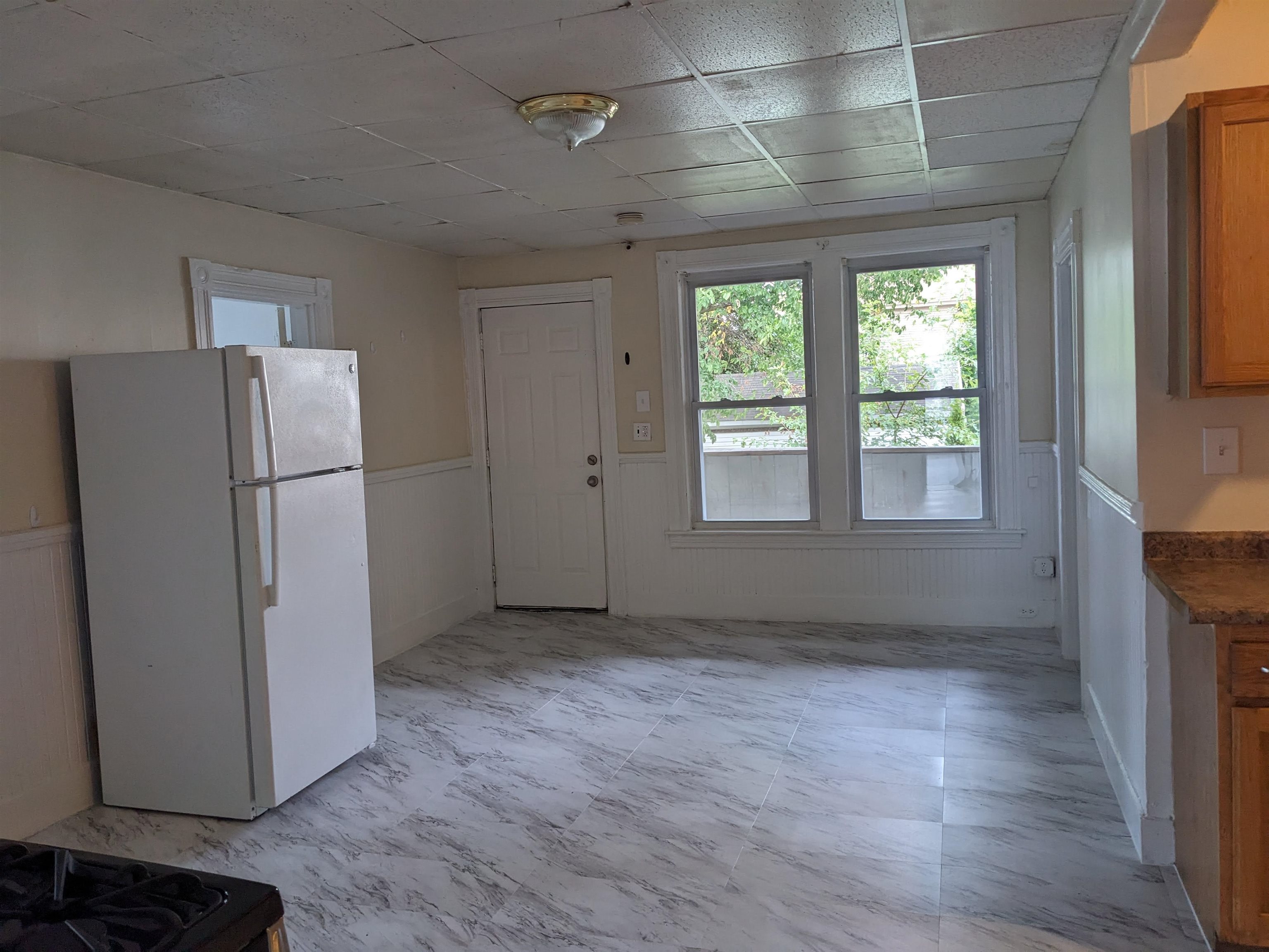 205 Wilson Street, Unit 2 Manchester, NH 03103 - Photo 13 of 14