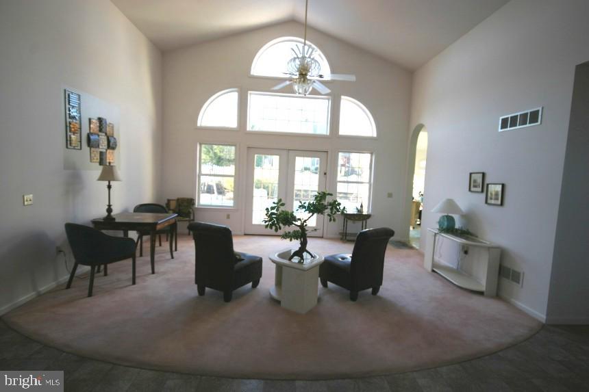 2191 Butter Road Lancaster, PA 17601 - Photo 4 of 15