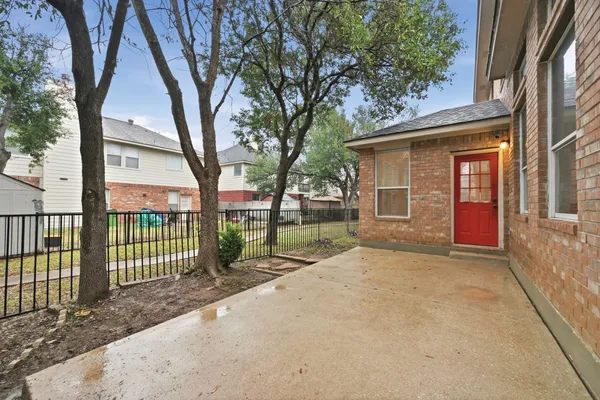 $345,000 | 1716 Briarton Lane South, Round Rock, TX 78665