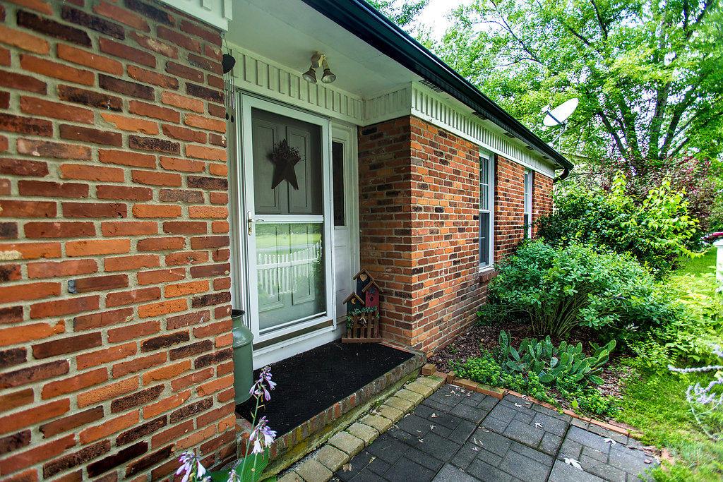 1384 Hiner Road Orient, OH 43146 - Photo 8 of 32 Gallery Image 8