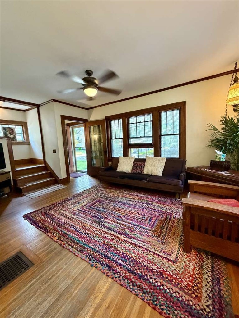 40 Kron Street Rochester, NY 14619 - Photo 4 of 19 Gallery Image 4