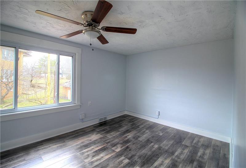 313 Webster Street Rochester, PA 15074 - Photo 16 of 25
