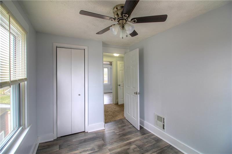 313 Webster Street Rochester, PA 15074 - Photo 18 of 25