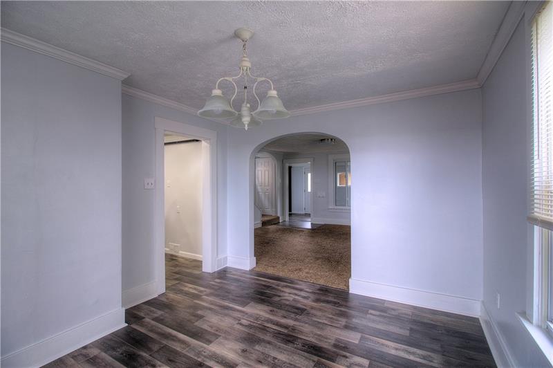 313 Webster Street Rochester, PA 15074 - Photo 6 of 25