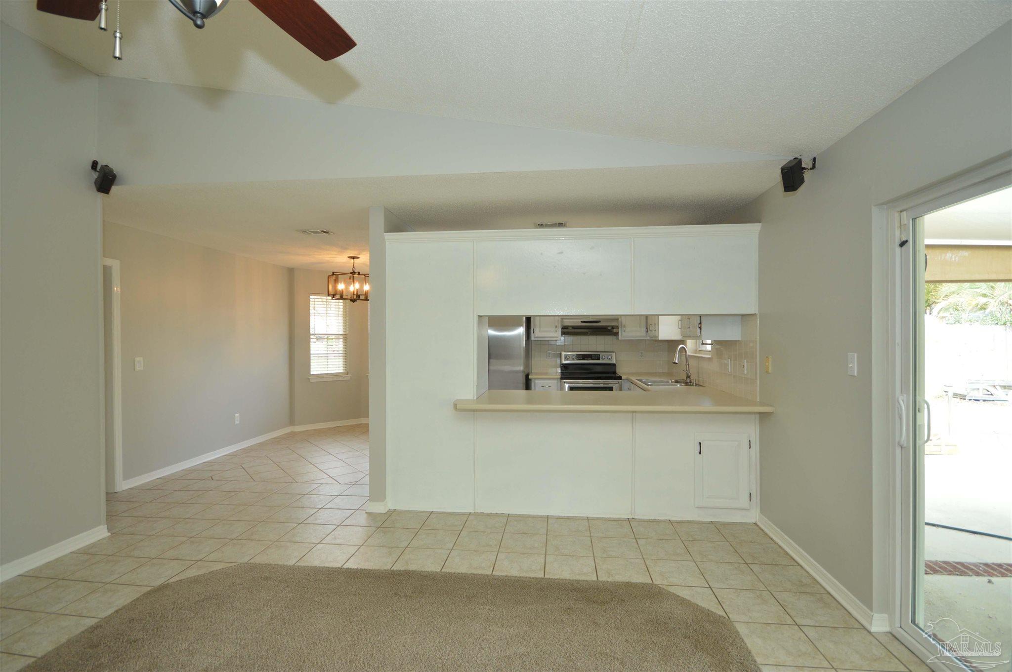5837 Pebble Ridge Drive Milton, FL 32583 - Photo 13 of 48 Gallery Image 13