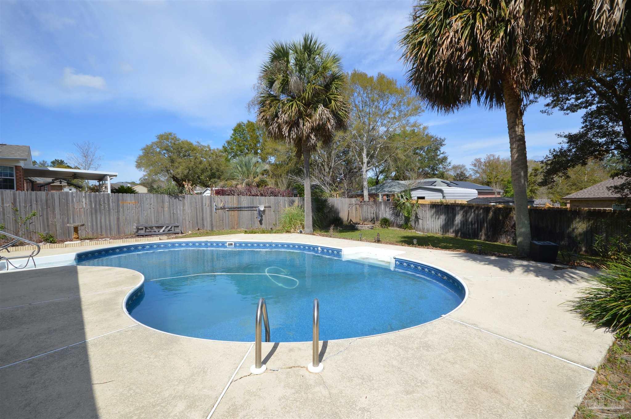 5837 Pebble Ridge Drive Milton, FL 32583 - Photo 3 of 48 Gallery Image 3