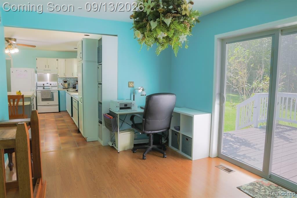 9427 Andersonville Road Clarkston, MI 48346 - Photo 12 of 46 Gallery Image 12